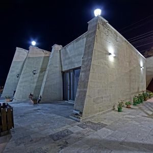 Osiana Hotel